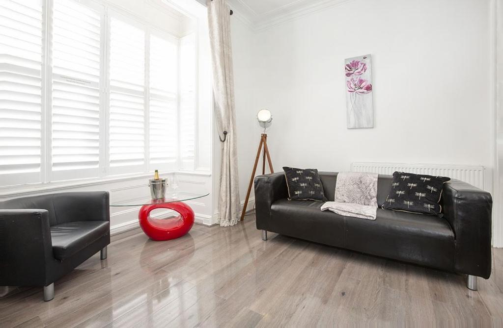 York City Center Apartments With Free Private Parking المظهر الخارجي الصورة