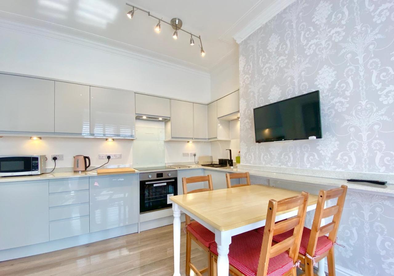 York City Center Apartments With Free Private Parking المظهر الخارجي الصورة